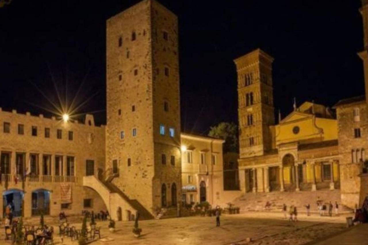 Art Deco City Center Near The Beach! Terracina Exteriér fotografie